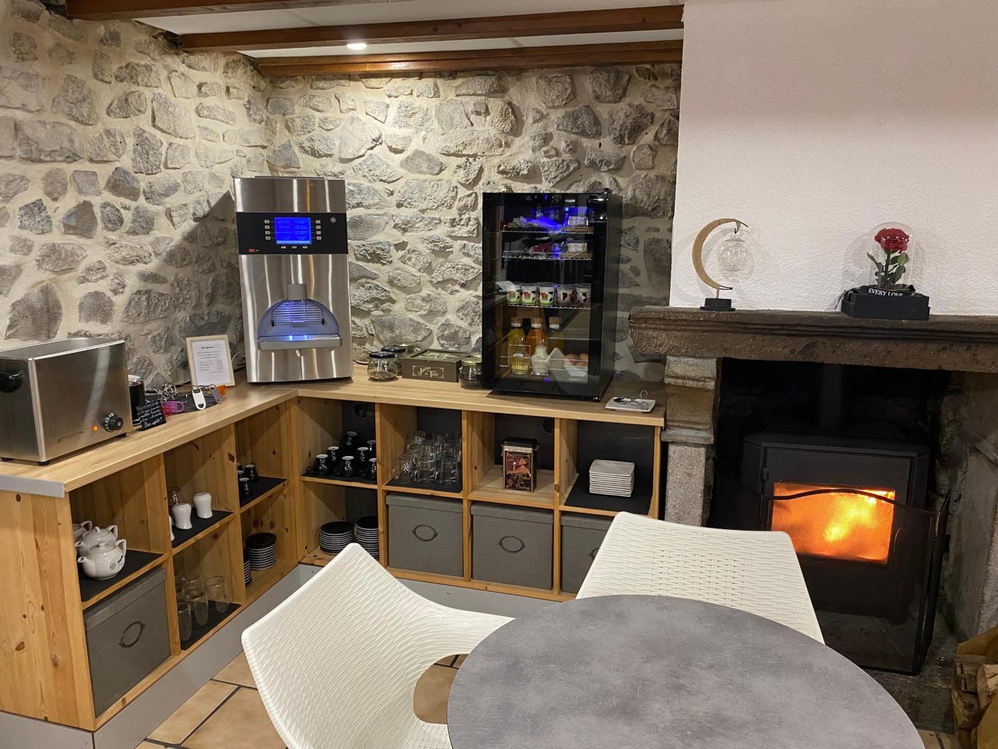 La Bonne Hotesse Hotel 3*