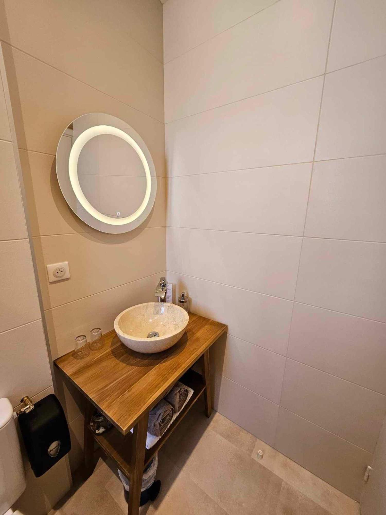 La Bonne Hotesse Hotel Chambon-sur-Lac